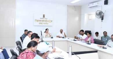 सवाई माधोपुर जिला प्रभारी सचिव ने सेवा शिविरों की प्रगति की समीक्षा की